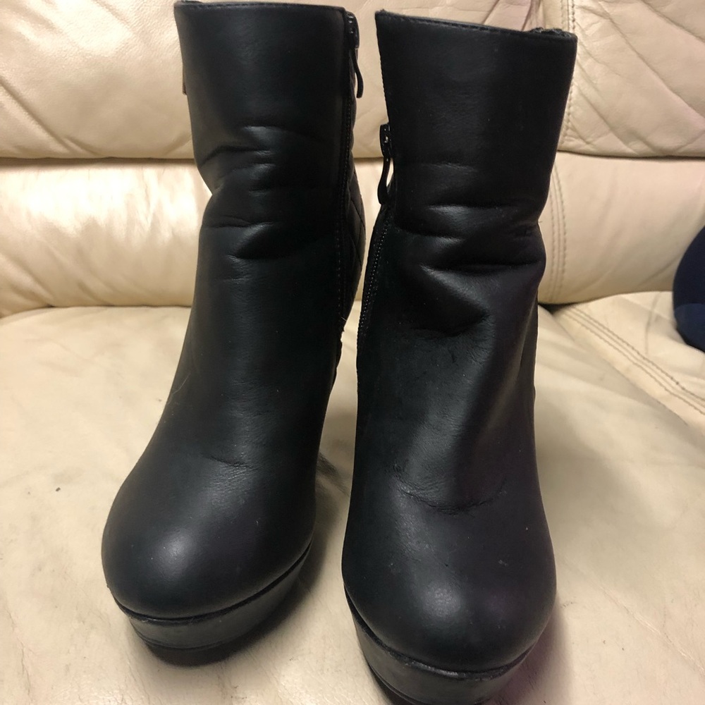 Women ankle boots